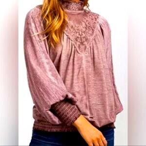 Gimmicks Lace Trim  Women's Top